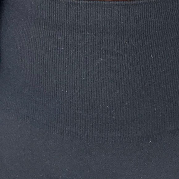 (NWT) "Hold Me Tight" Biker Shorts - Black - Picture 4 of 4